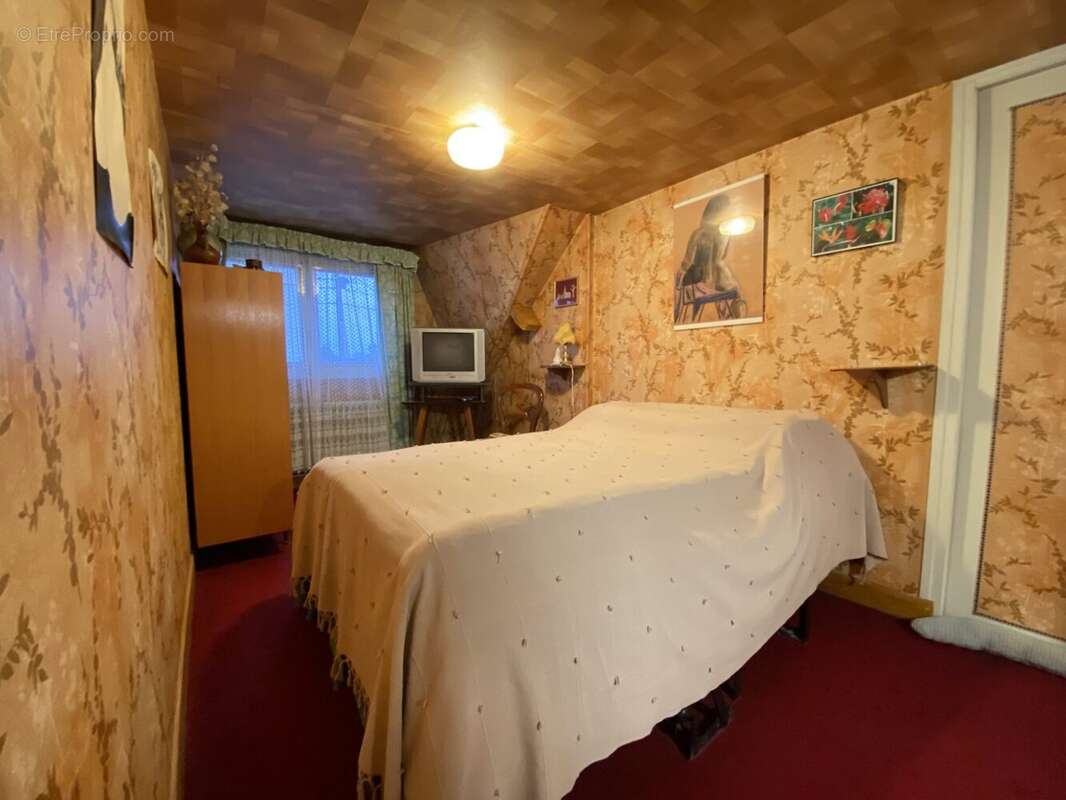 Maison à VIRY-CHATILLON