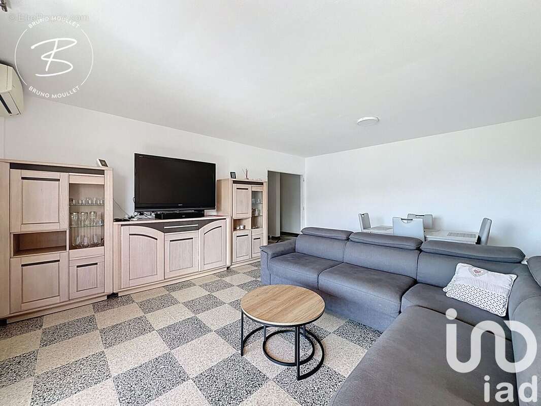 Photo 4 - Appartement à SIX-FOURS-LES-PLAGES