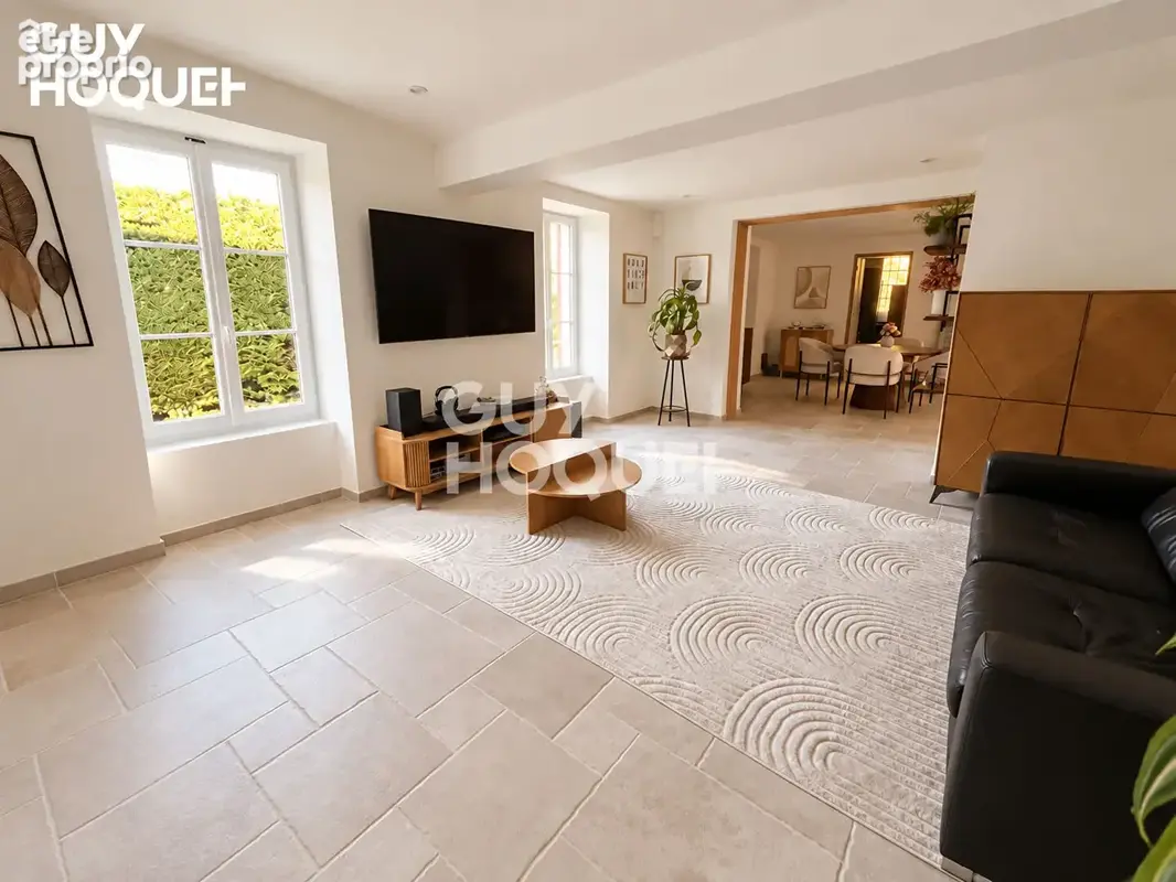 Longère atypique de 367 m² avec piscine intérieure ? Terrain de 6 452 m² ? À 10 min de Coulommiers - photo 2