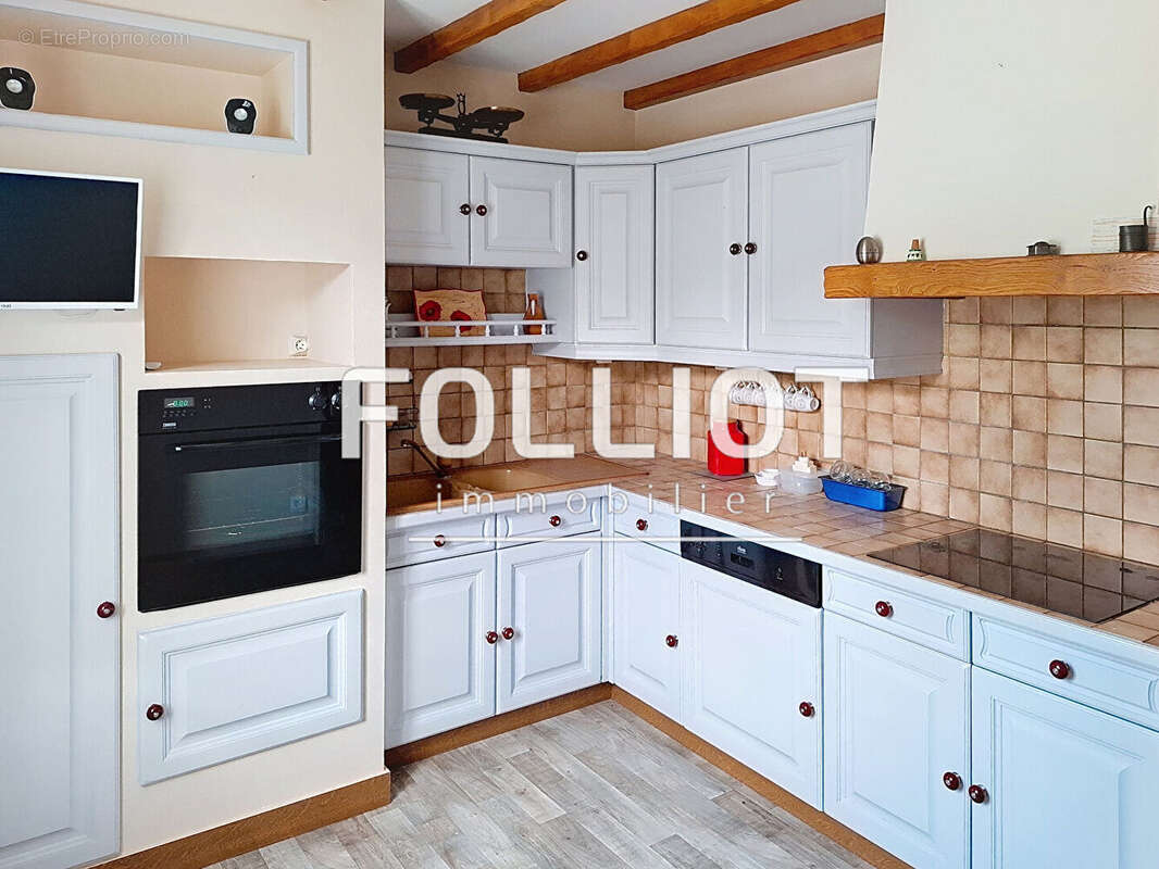 A VENDRE - LA HAYE DU PUITS (50250) - Maison (103m²) avec terrain - photo 4