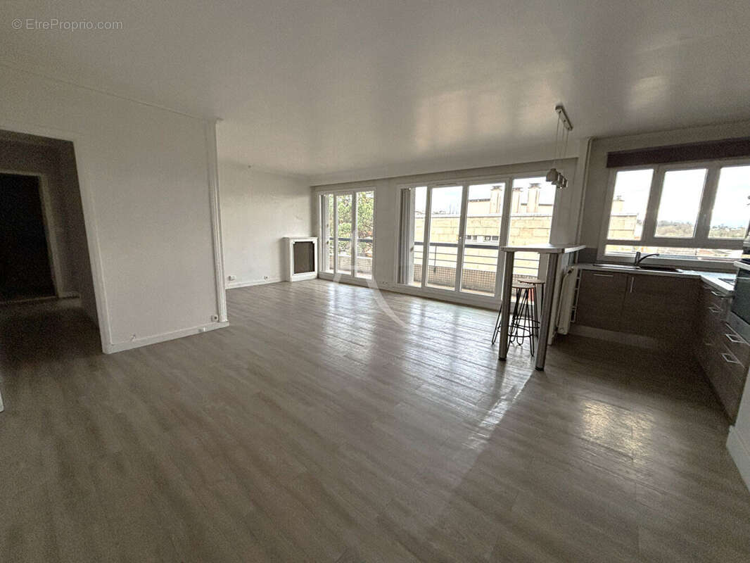 Appartement à SOISY-SOUS-MONTMORENCY