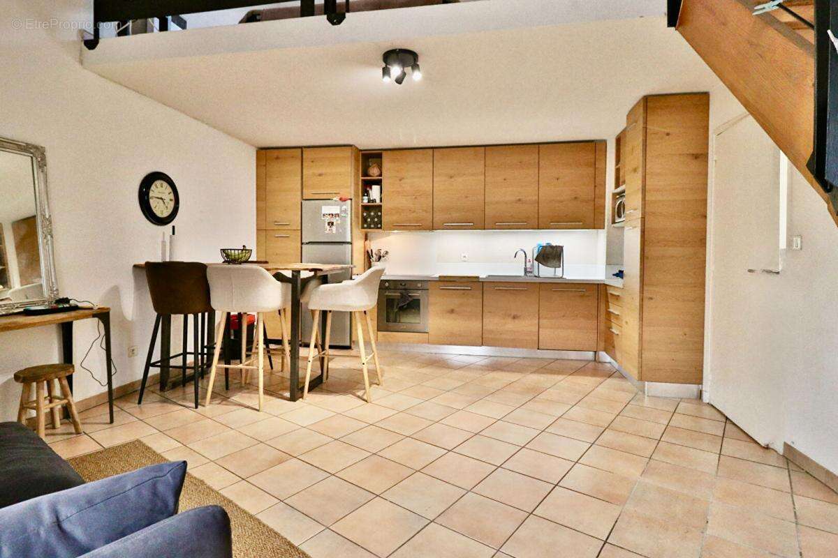 Appartement à MONTEUX