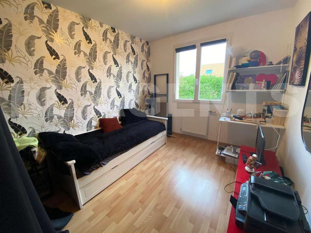 IMG-20251106-WA0028 - Maison à VOIVRES-LES-LE-MANS