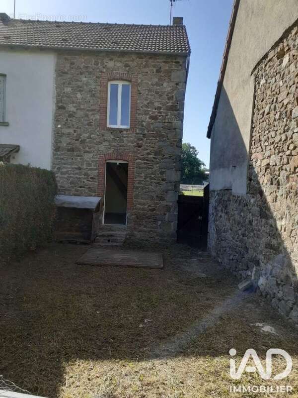 Photo 3 - Maison à AUZANCES