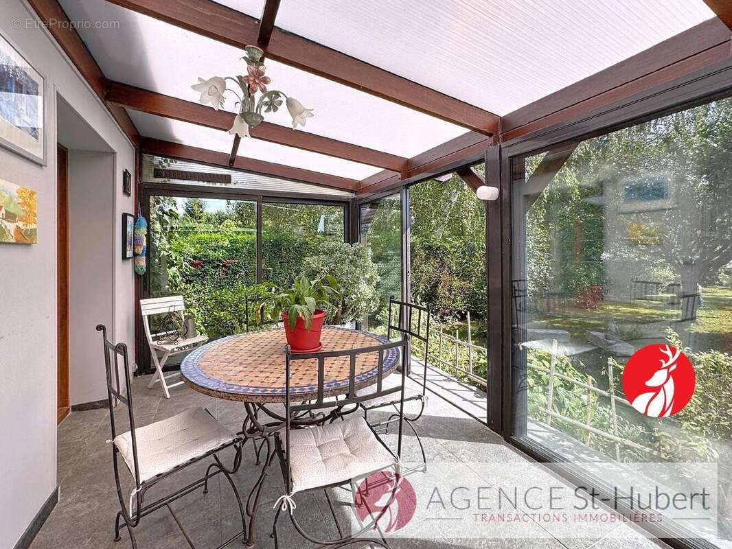 Maison à SAINT-MARTIN-EN-BIERE