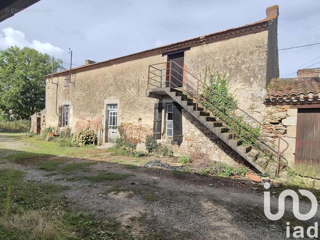 Photo 2 - Maison à LA FERRIERE