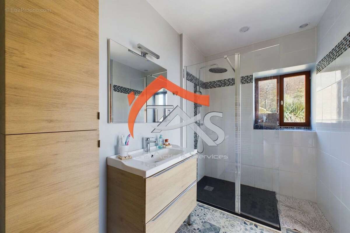 Maison à SAINT-CHAMOND