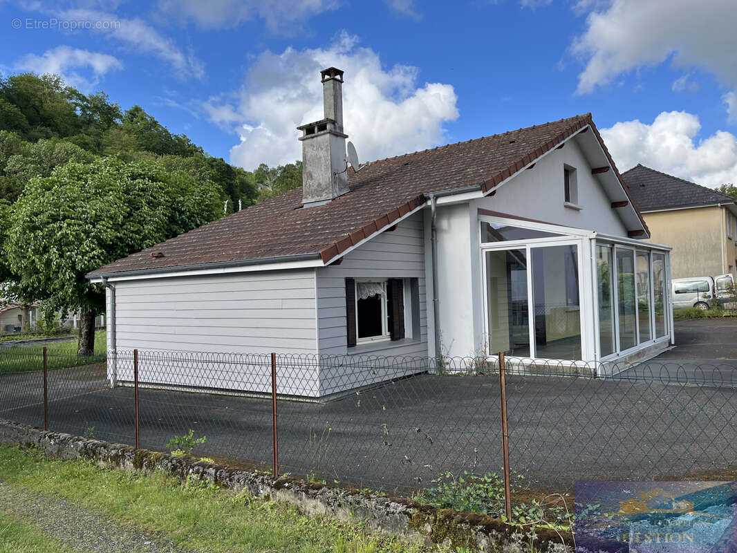 Maison à SAINT-PE-DE-BIGORRE