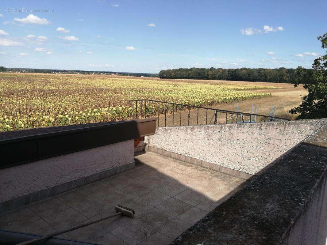 Appartement à SAVOUGES