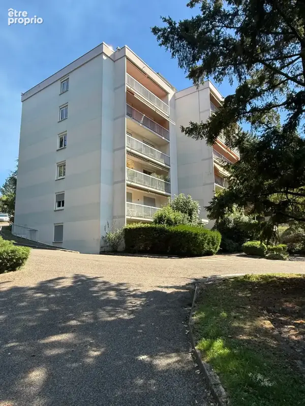 Tassin-la-demi-lune   limite lyon 5e / point du jour   dernier étage   t4 85 m2   balcon - photo 2