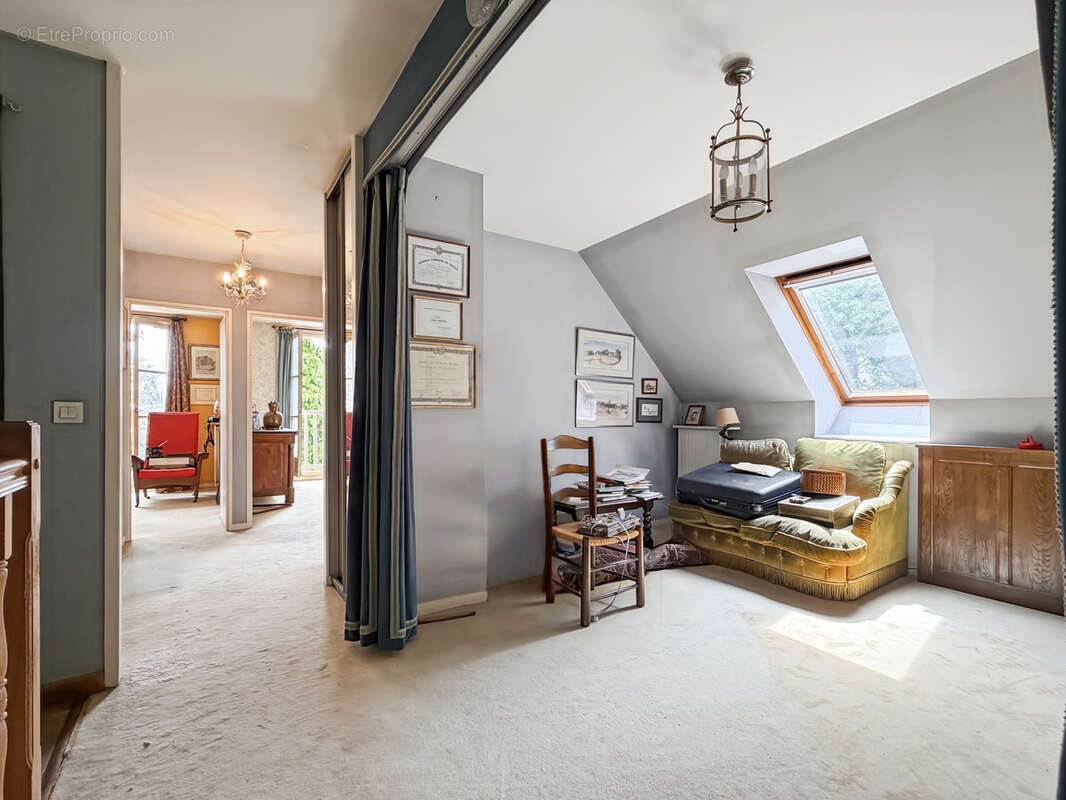 Maison familiale - Quartier Bréguet - Grand jardin - photo 12