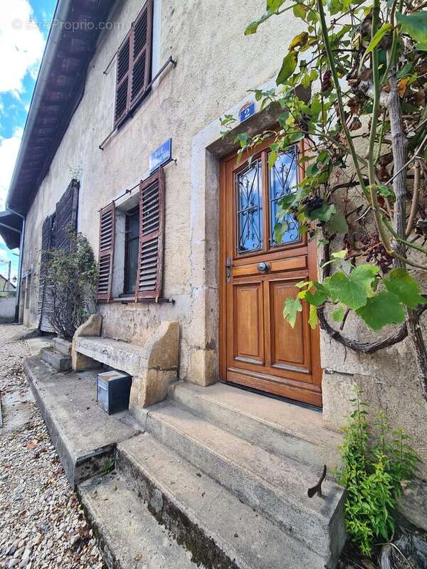 Maison à ORNANS