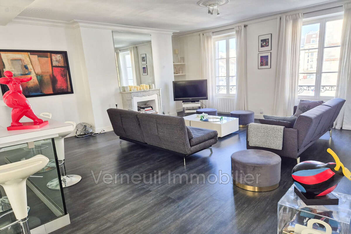 Appartement à FONTAINEBLEAU