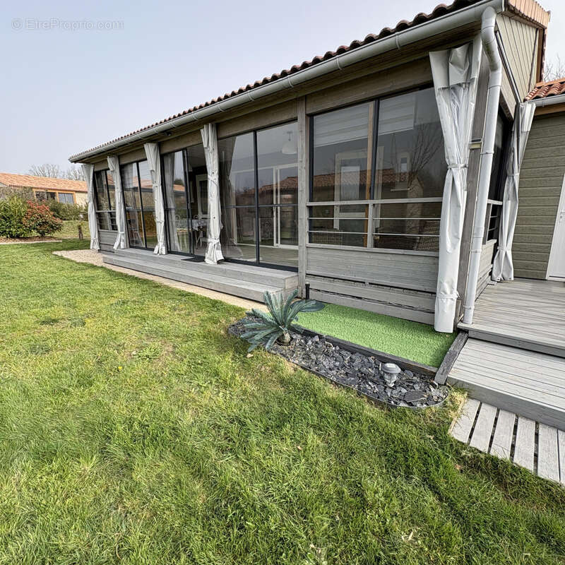 Maison à LA CHAPELLE-HERMIER