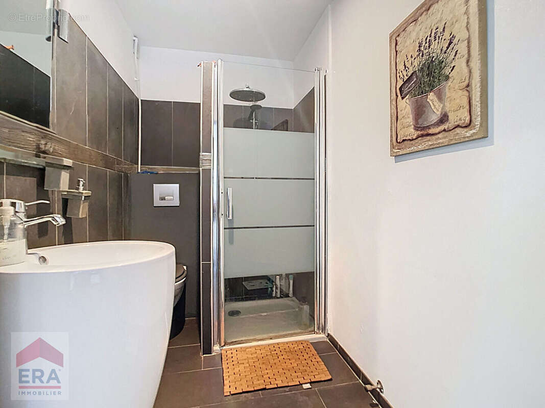 Appartement à MARSEILLE-15E