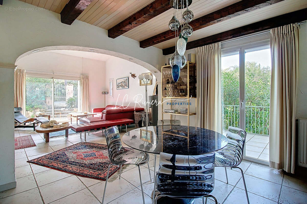 Maison à SAINT-RAPHAEL