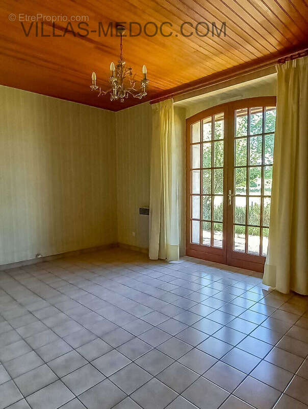 Maison à GAILLAN-EN-MEDOC