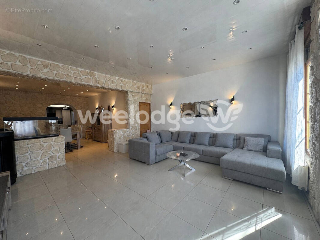 Maison 157 m² à Boussois  - photo 1