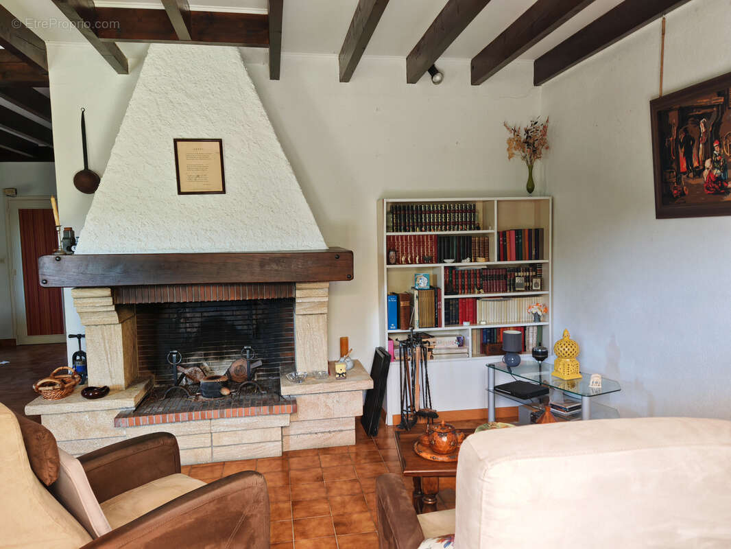 Maison à AUREC-SUR-LOIRE