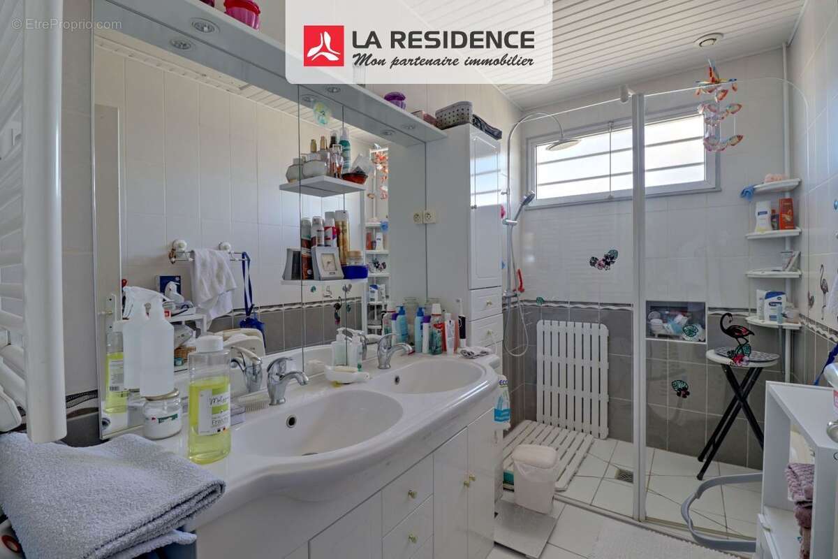 Maison à MOUFLAINES