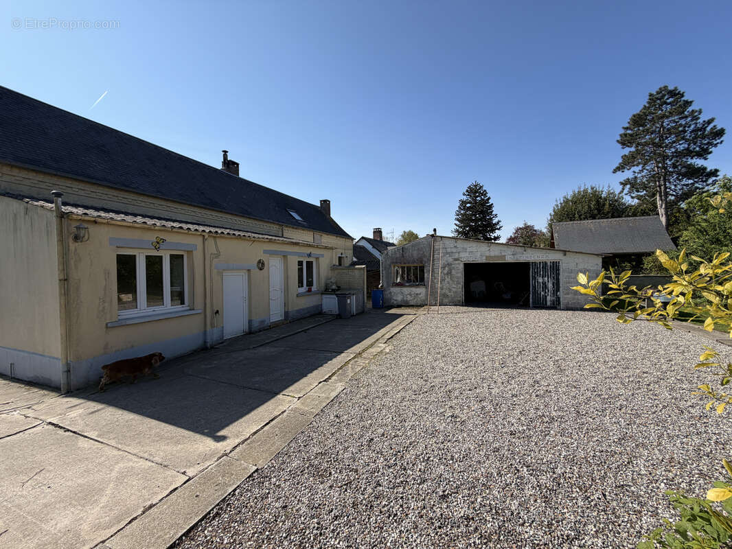 Maison à ALLENAY