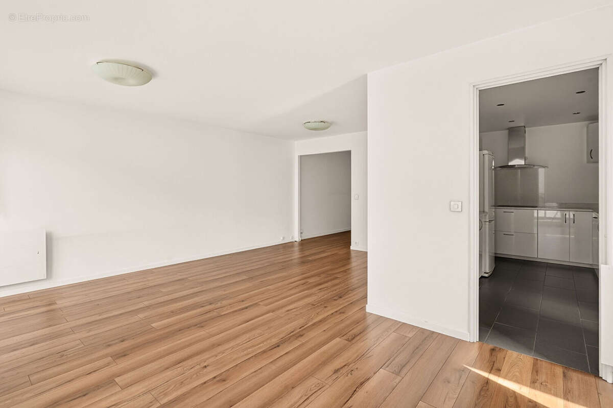 CHAMPS-SUR-MARNE (77420) : Appartement 4 pièces de 95,27 m² - photo 5