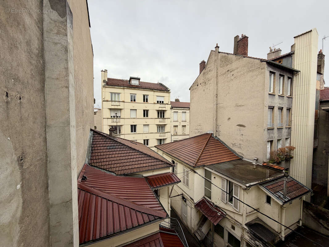 Appartement à SAINT-ETIENNE