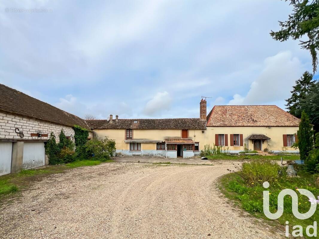 Photo 1 - Maison à SUBLIGNY