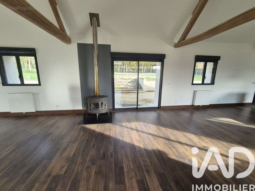 Photo 4 - Maison à GERMIGNY-L&#039;EVEQUE