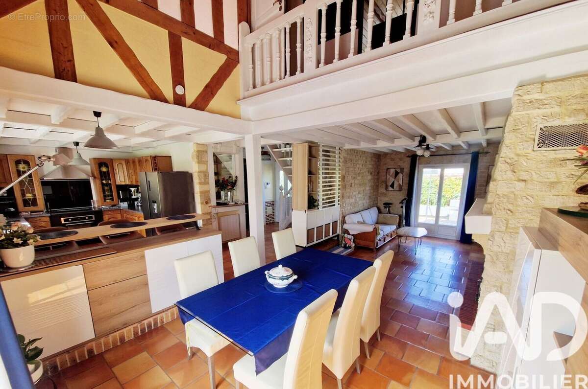 Photo 5 - Maison à LE THILLAY