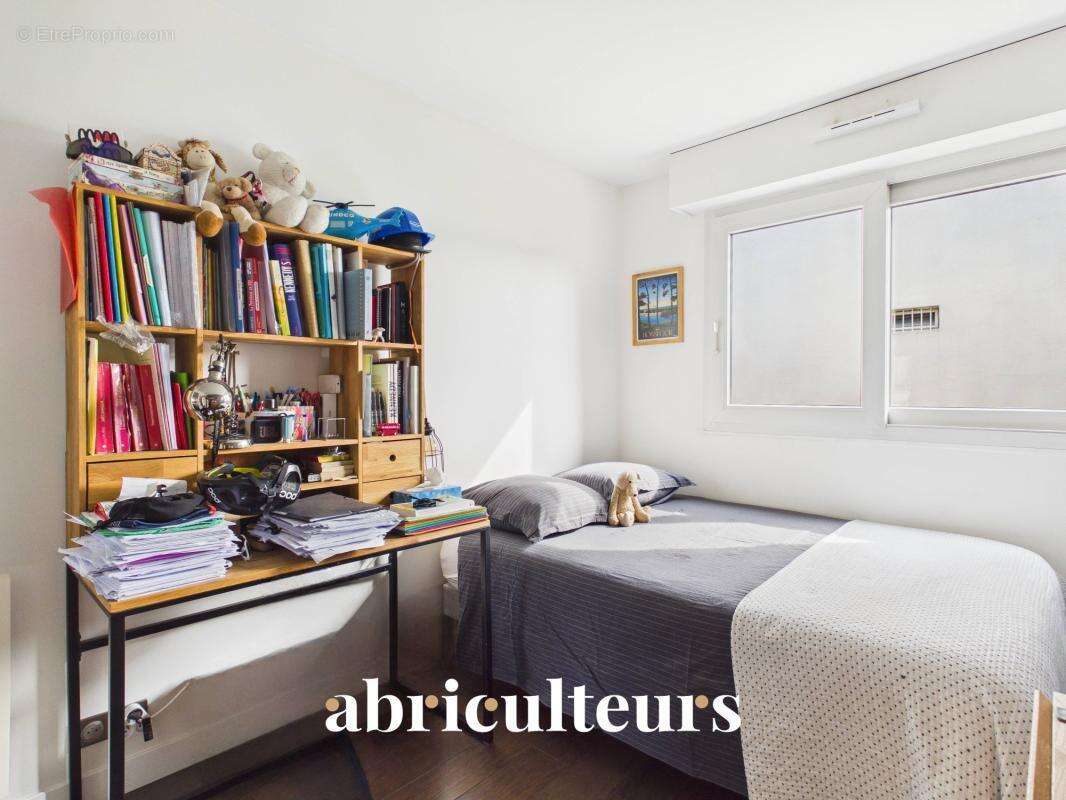 Appartement à PARIS-12E