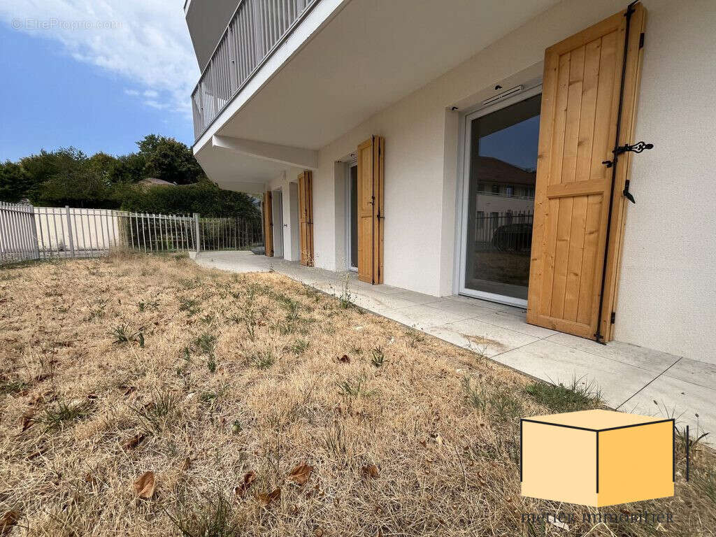 Appartement 70 m² à Belley  - photo 6