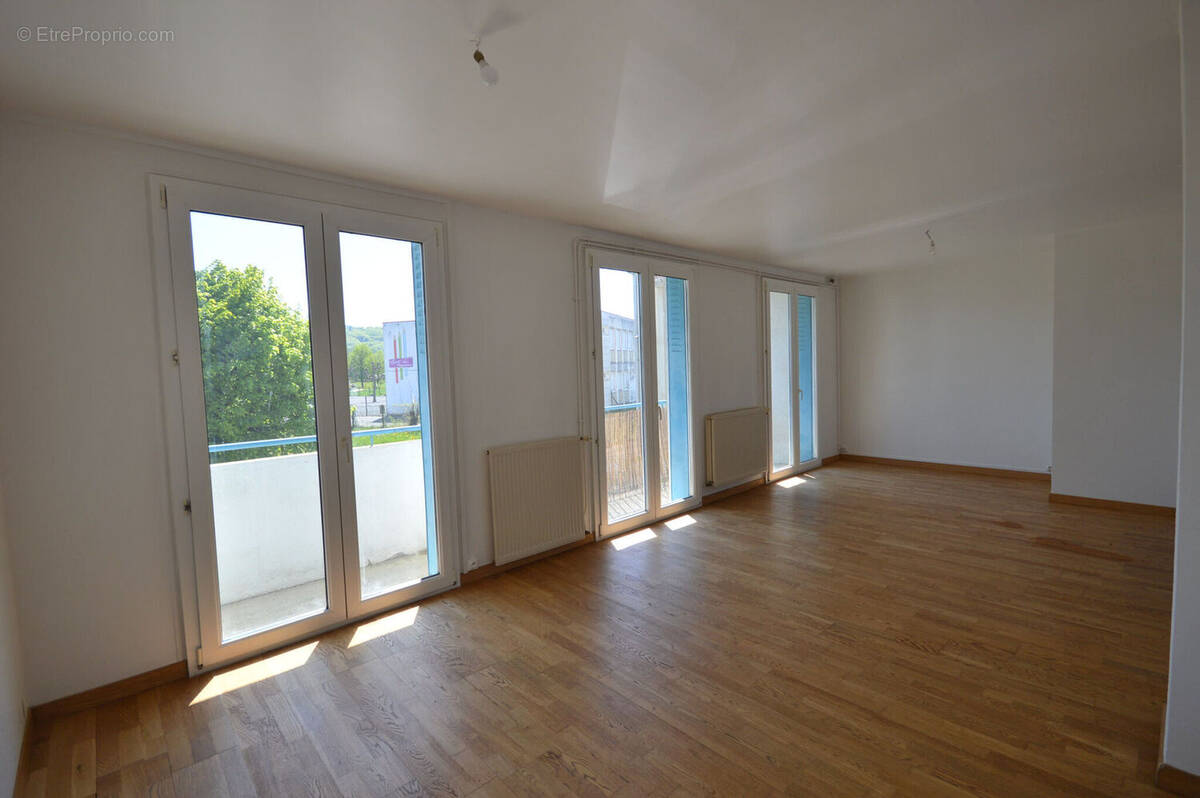 Photo 1 - Appartement à BAVANS
