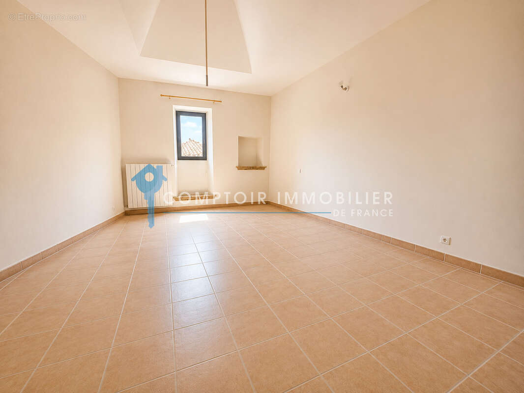 Dépt hérault (34), à vendre sur juvignac maison de 110m2 - parcelle de 370m2 - preau de 130m2 - - photo 3