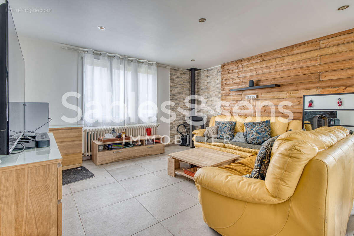 Maison à MOUILLERON-LE-CAPTIF