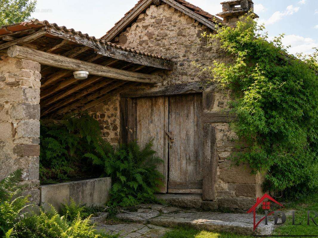 Ferme vosgienne de caractère   Deux logements    Dépendances - photo 24