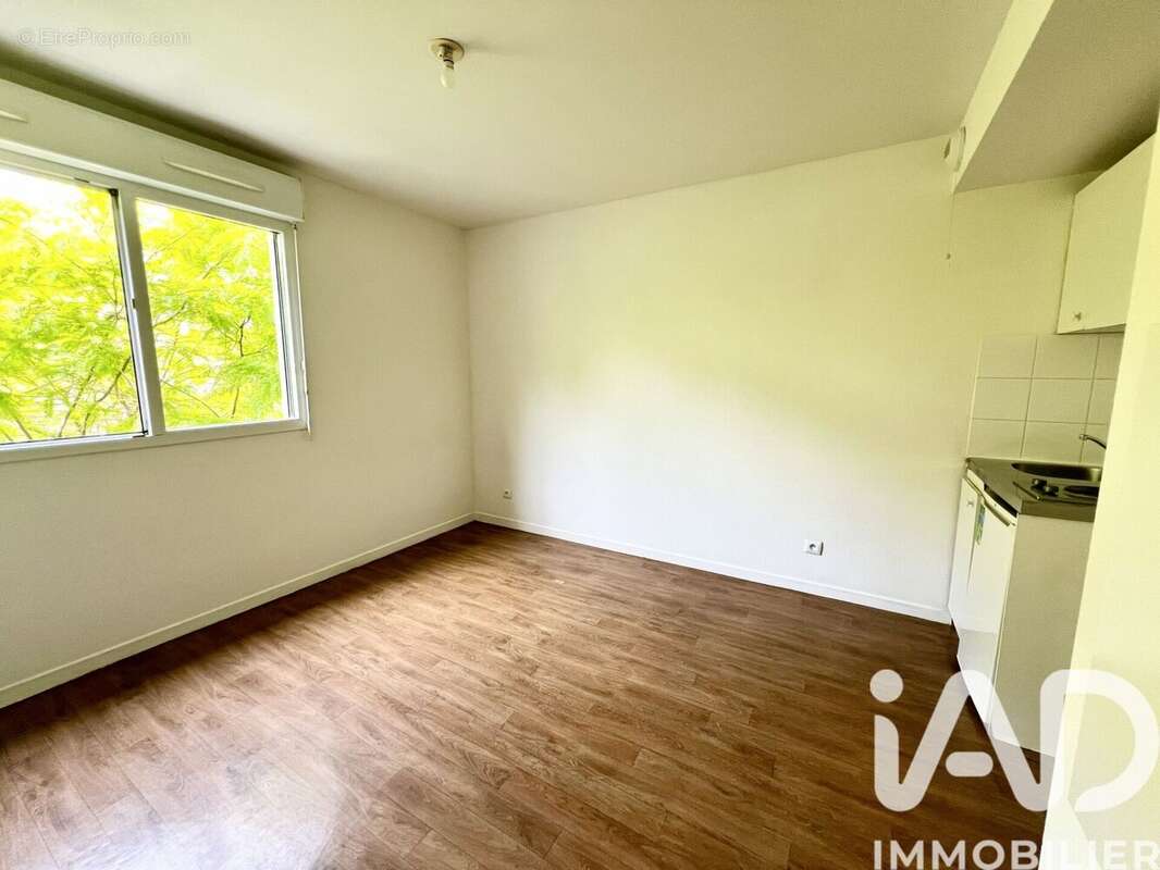 Photo 3 - Appartement à VILLENEUVE-LA-GARENNE