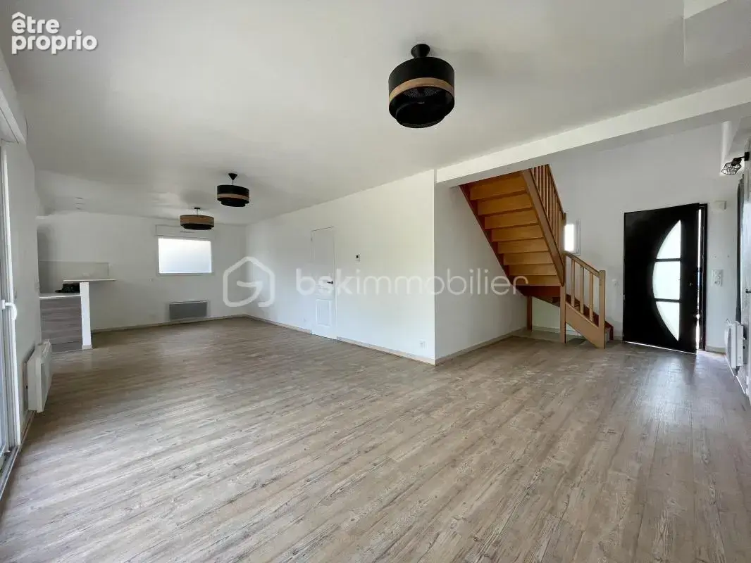  Maison familiale – vie de plain-pied et beaux volumes - photo 4