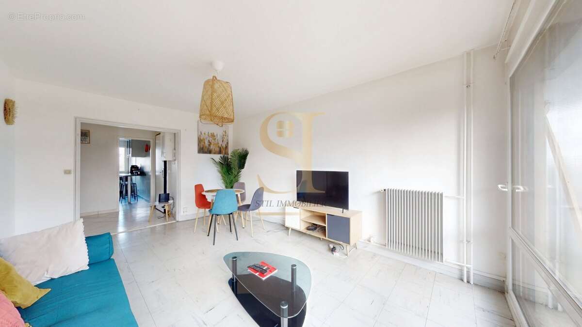 Appartement à EVRY