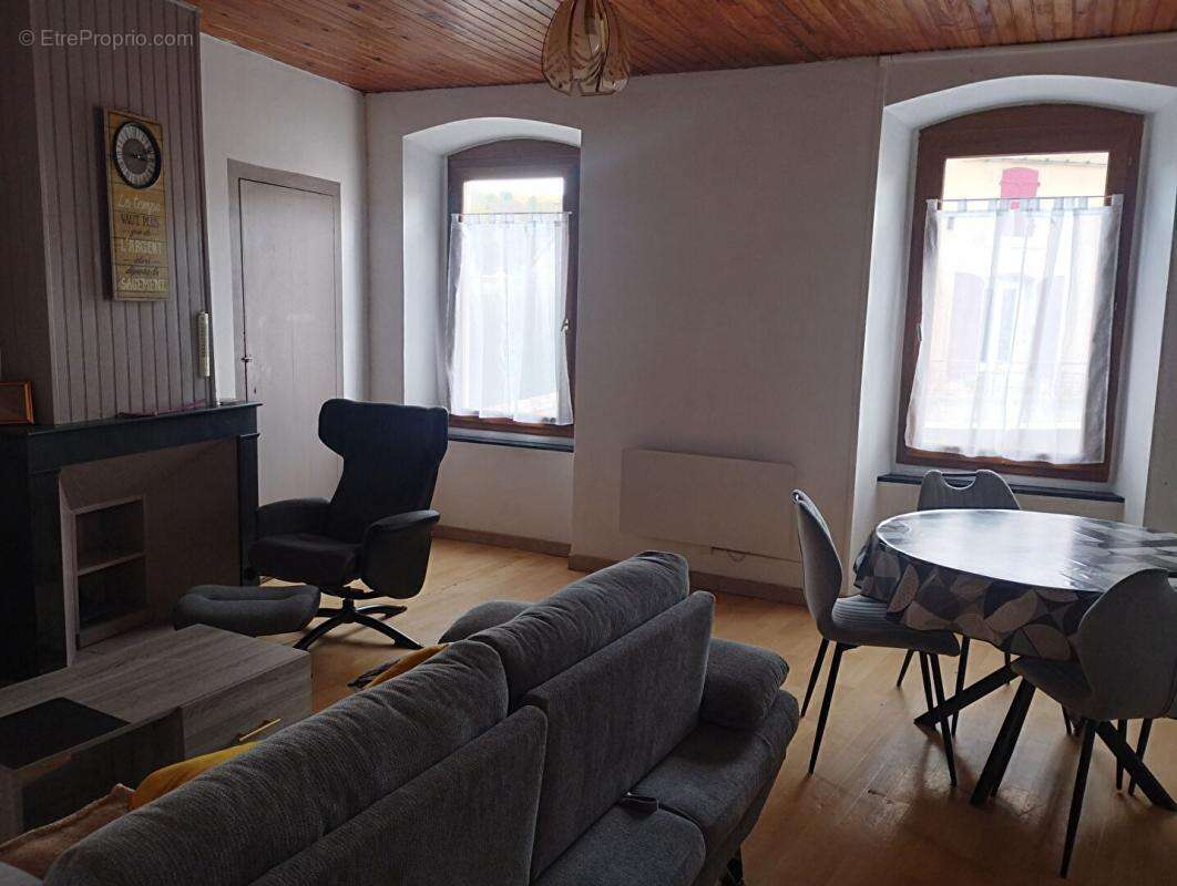 Maison à CAMPAGNE-SUR-AUDE