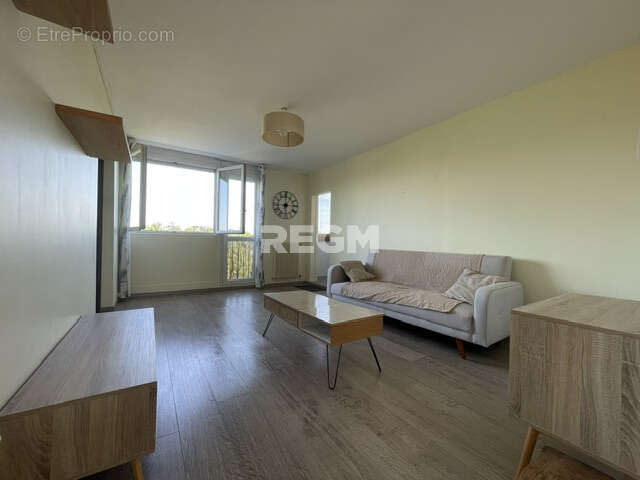 Appartement à CARBON-BLANC
