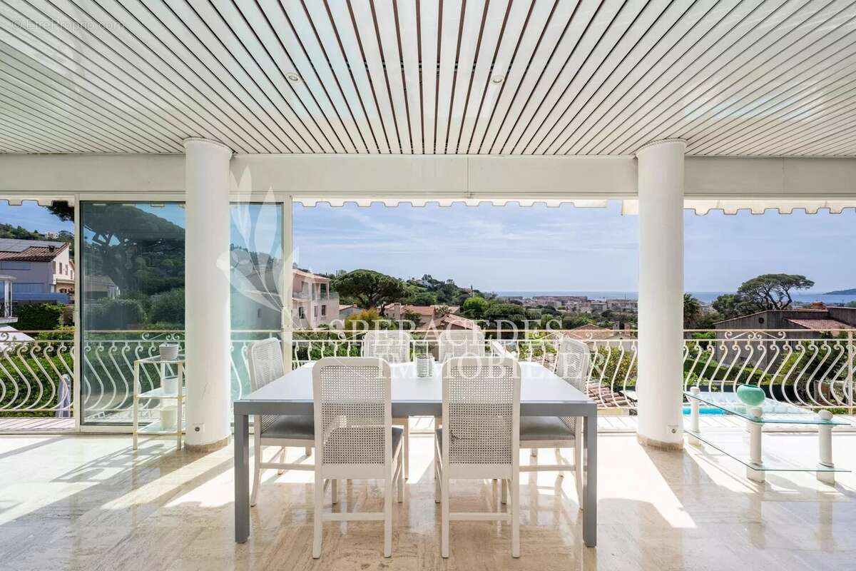 Maison à CANNES