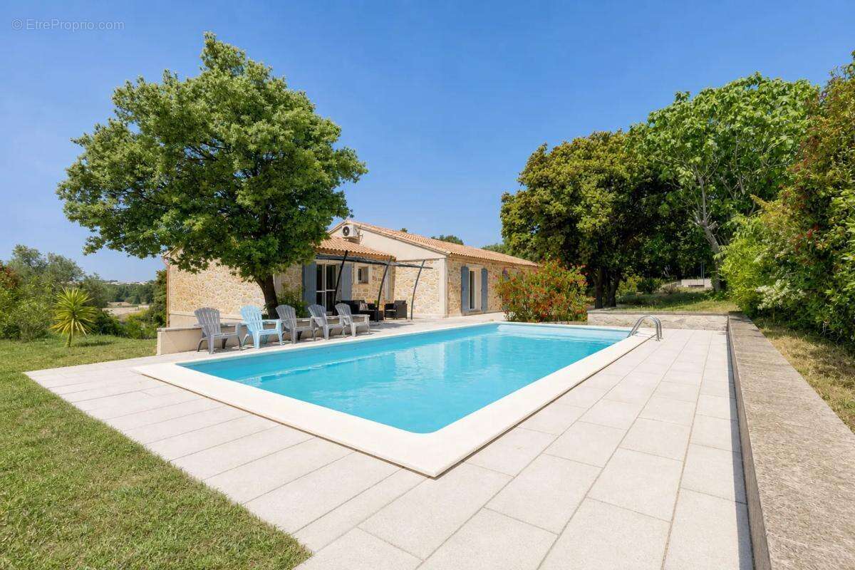 Maison familiale 6 pièces avec dépendance à Saint-Gilles - photo 11
