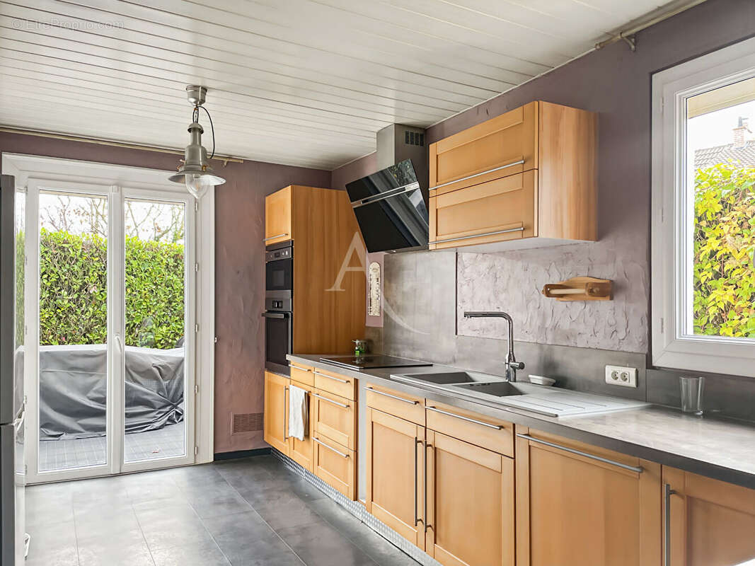 Maison à QUEVREVILLE-LA-POTERIE