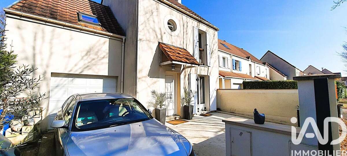 Photo 9 - Maison à SAINTE-GENEVIEVE-DES-BOIS