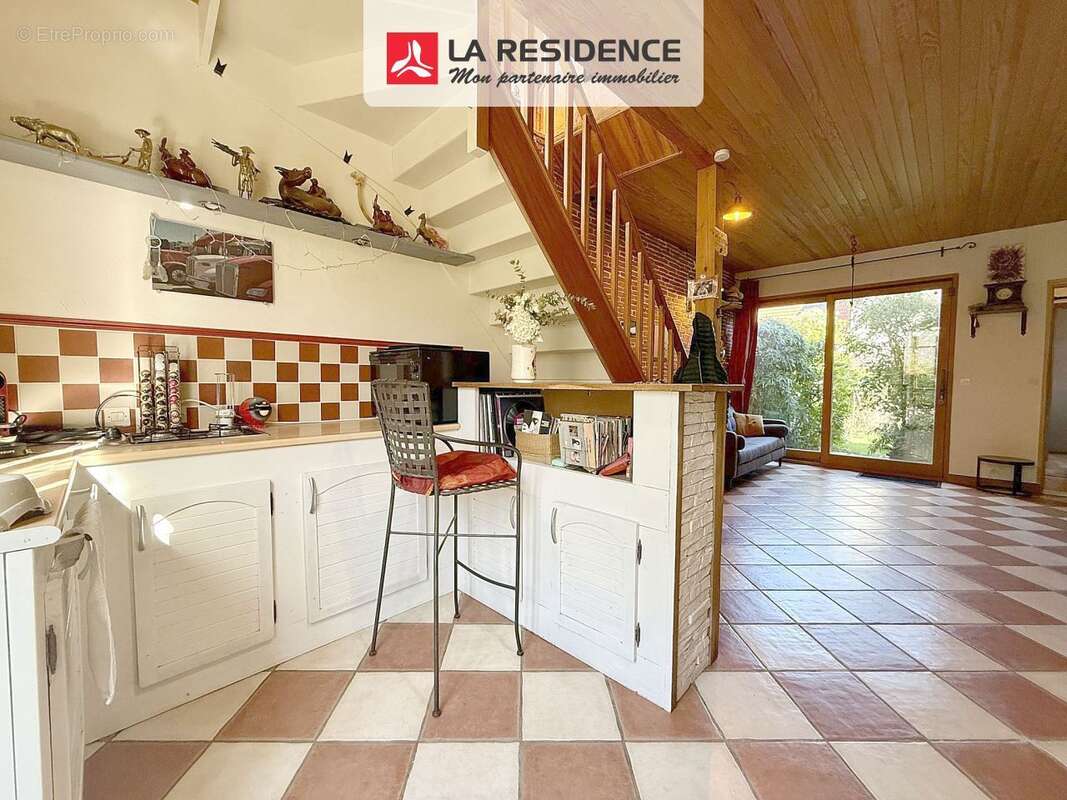 Maison 108 m² à Velizy-Villacoublay  - photo 6
