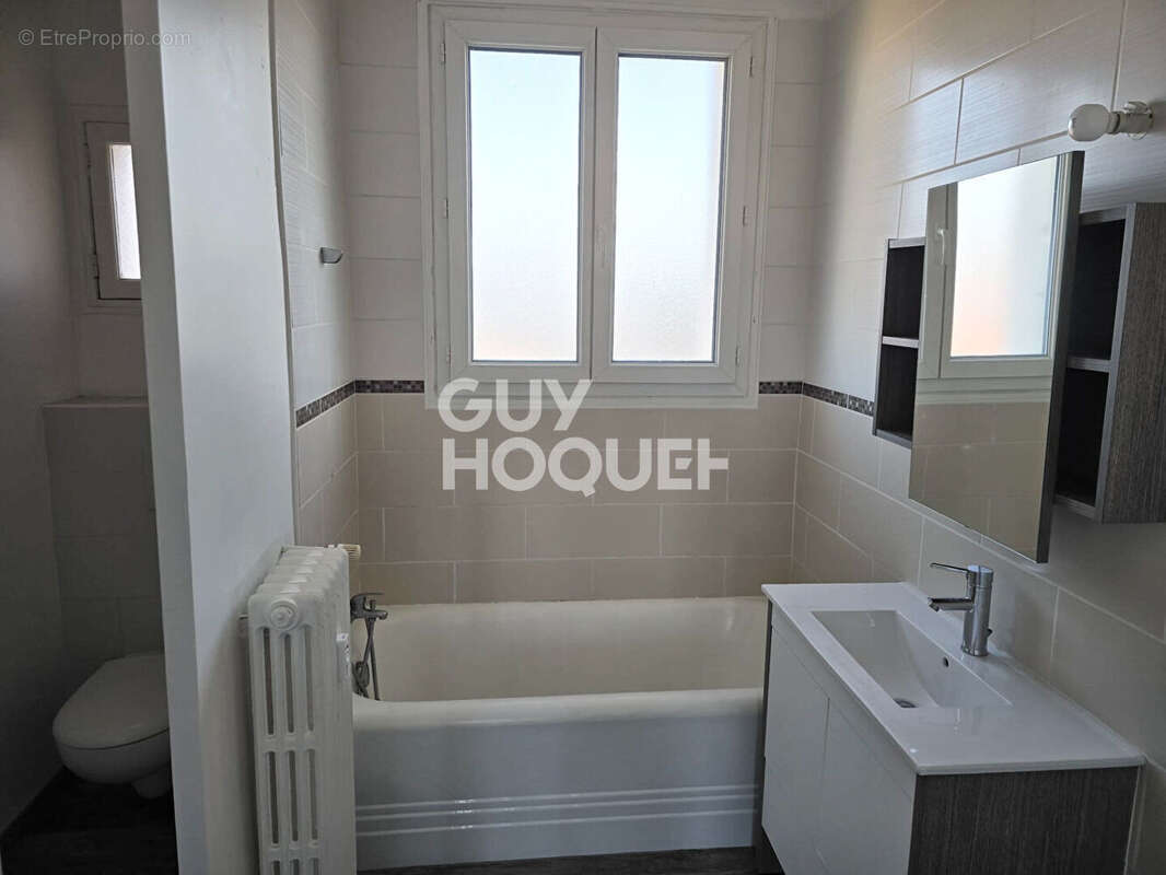 Appartement à AUBENAS