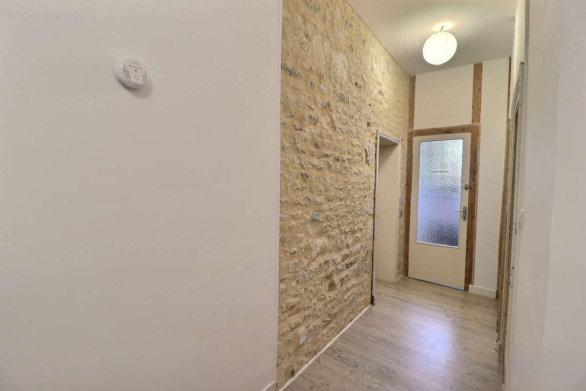 Charentaise rénovée clés en mains - 3 chambres + 1 bureau - photo 4