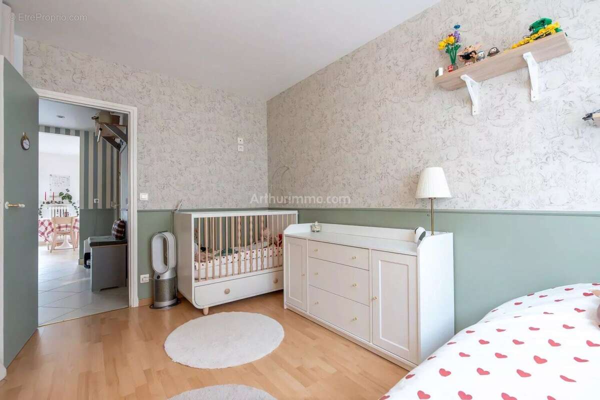 Appartement à THORIGNY-SUR-MARNE