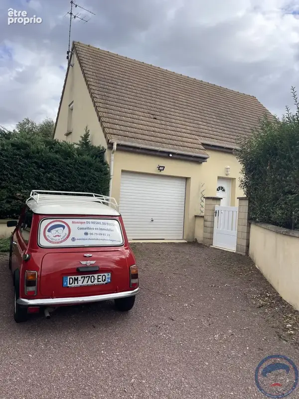 Maison à FEUGUEROLLES-BULLY